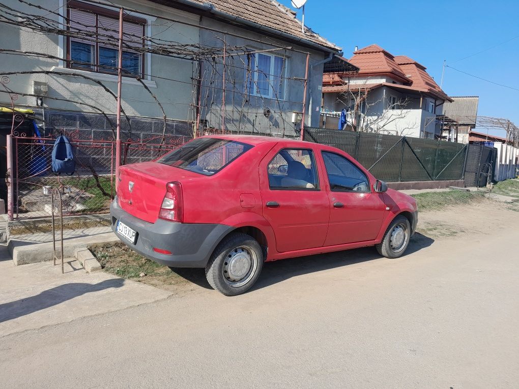 Vand Dacia Logan