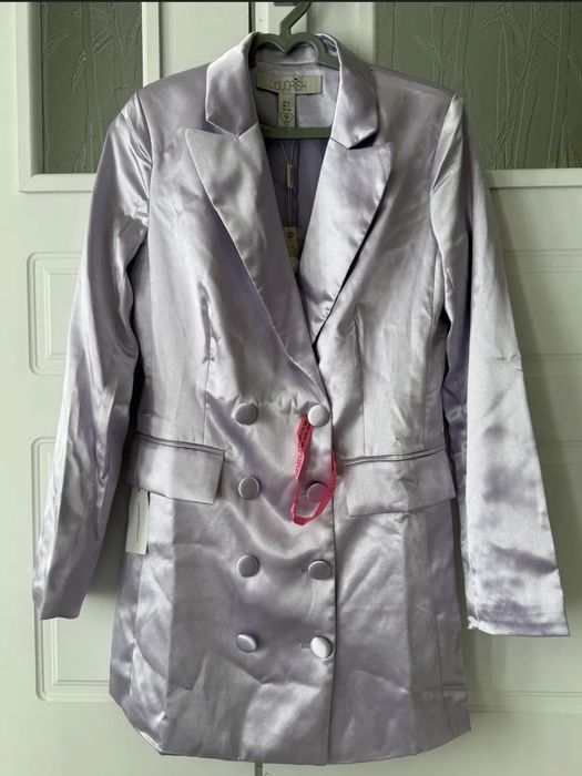 Женская пиджак нежный