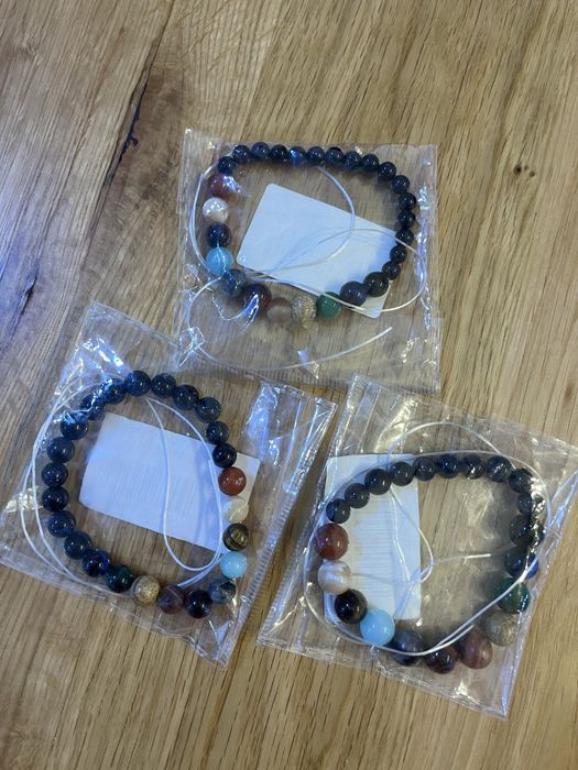 Бижута - гривни, пръстени, обеци, гердани