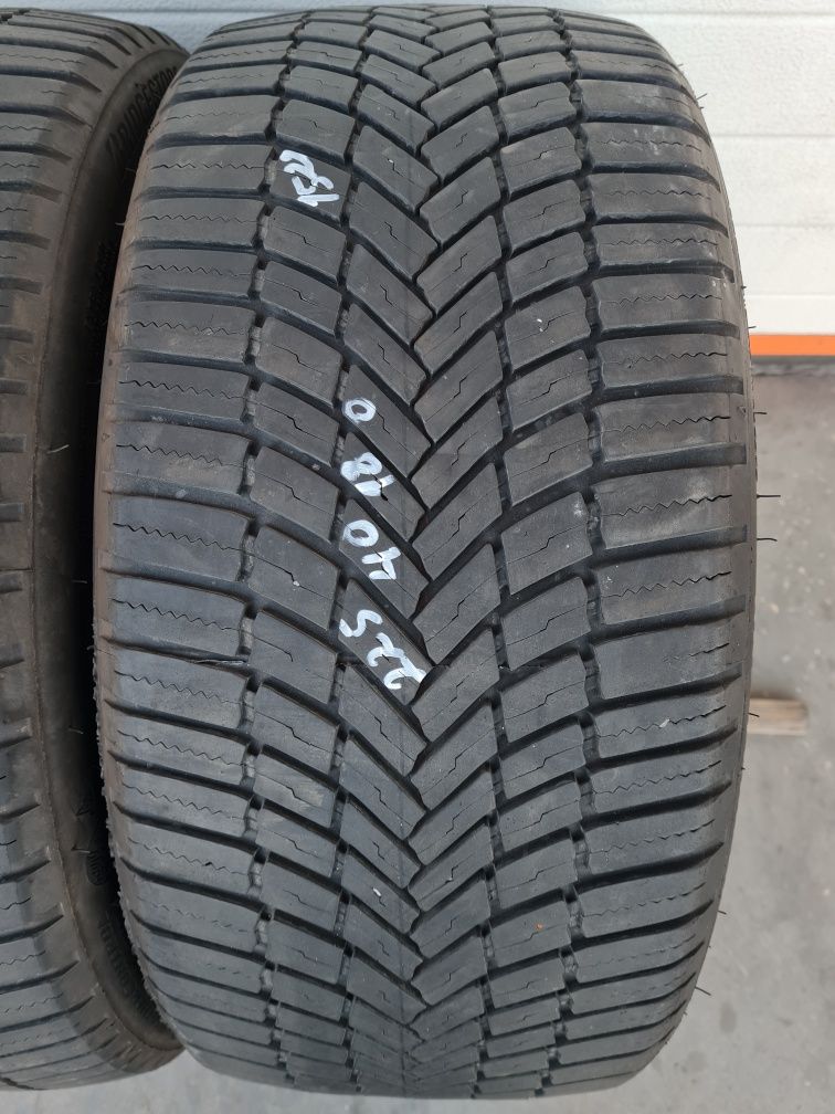 Всесезонни гуми 2 броя BRIDGESTONE Control A005 225 40 R18 дот 1522