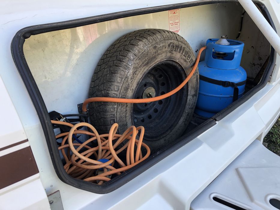 Каравана , внос от Англия