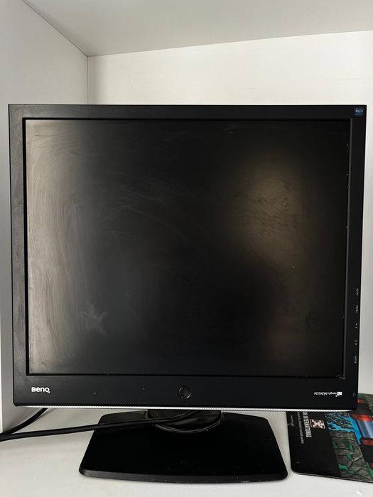 Продаю рабочий компьютер с колонками, принтером и всем необходимы