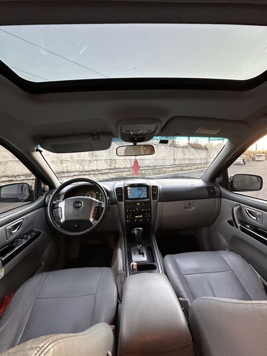 Kia Sorento 2.5 diesel 4x4 140 de cai automat