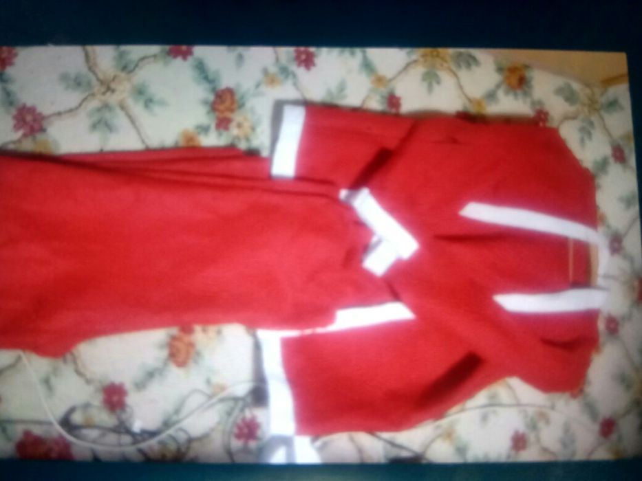 Ținută Mos Craciun,pentru matur si copil.vezi ultimile poze