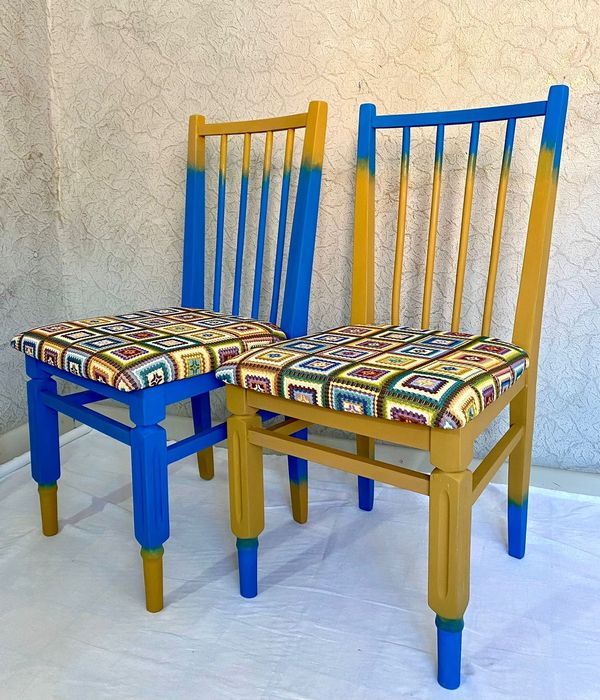 Стулья дизайнерские и венские.