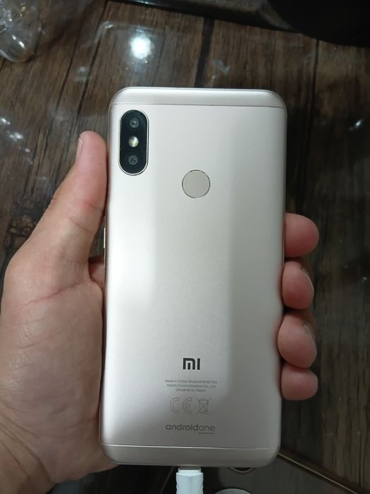 Sm A07+ Mi A2 lite obmen srochna