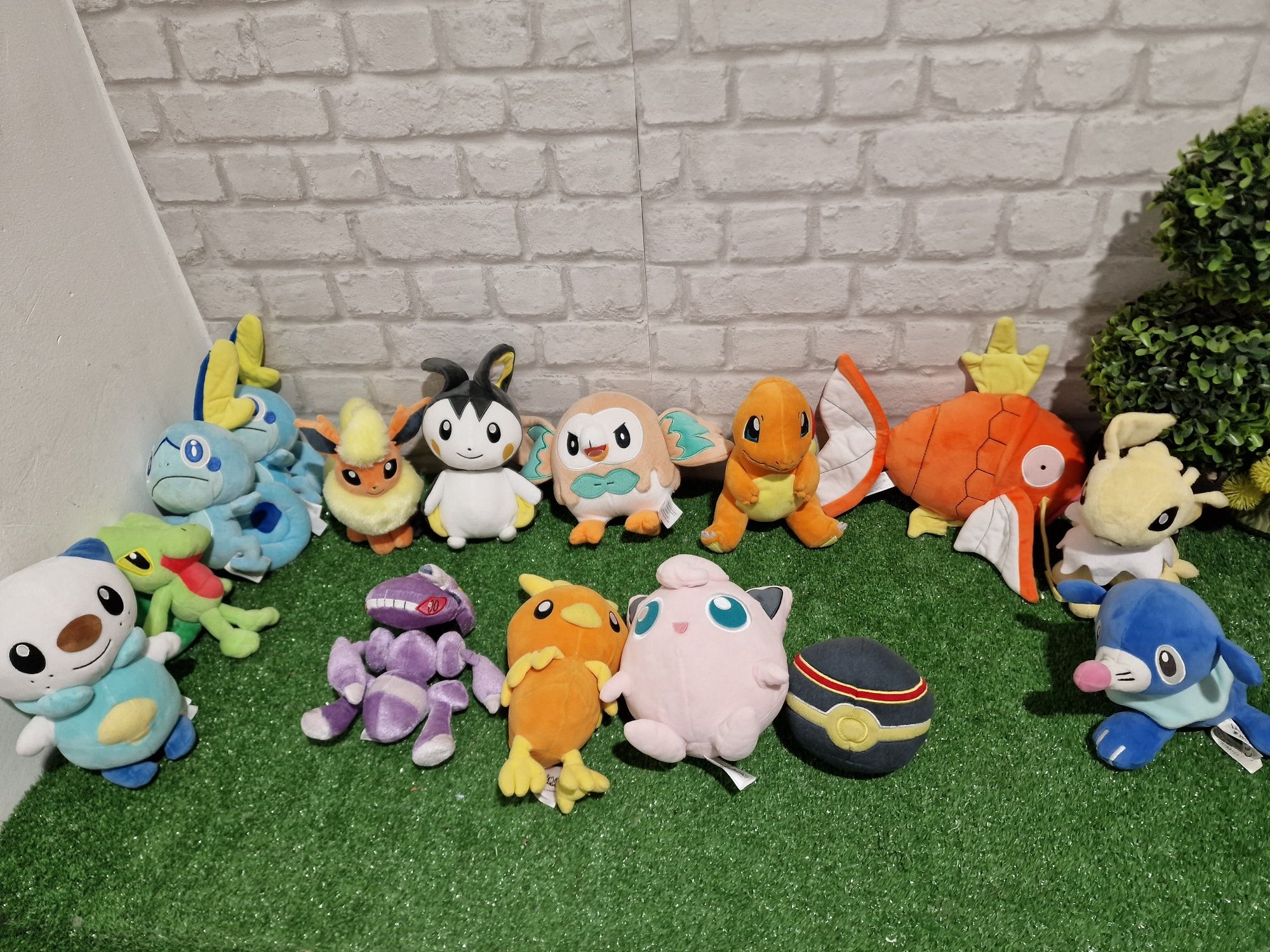 Pokemon колекция оригинални
