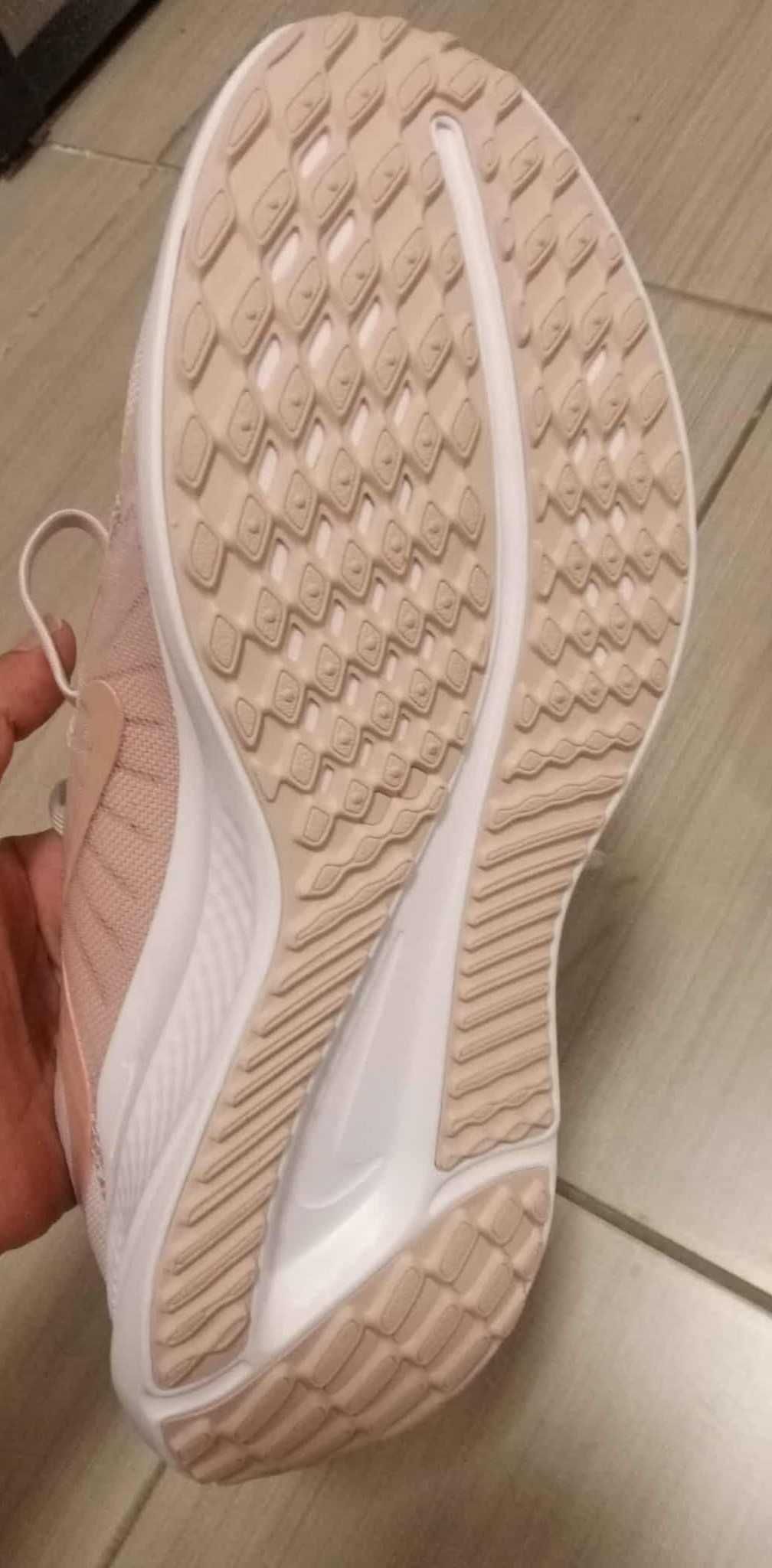 Дамски маратонки Nike Running