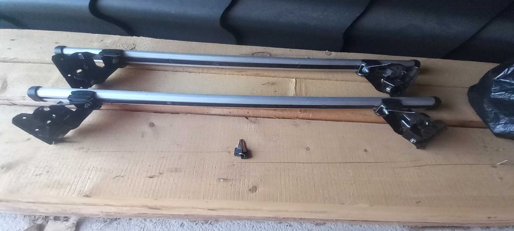 Bare transbersale Thule