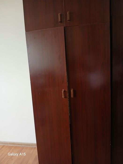 Шкаф Шфанер ва кресло