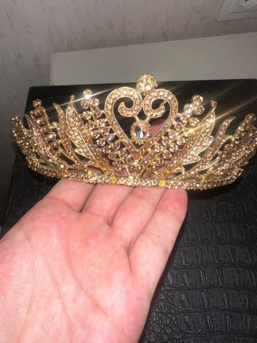 Продаётся короны для невест