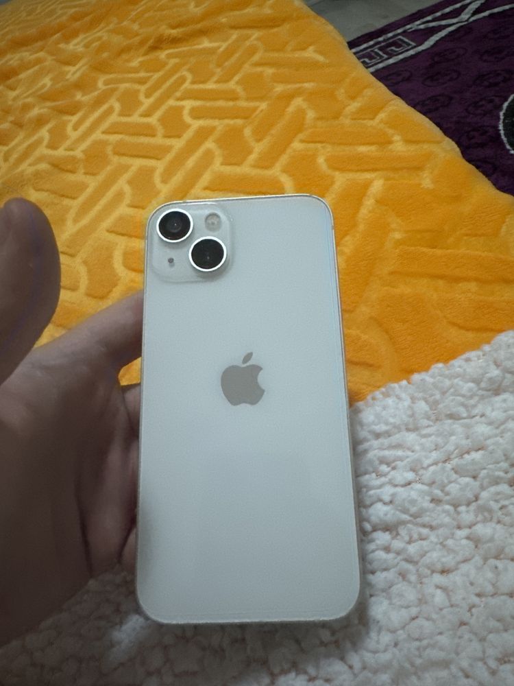 Iphone 13 simplu