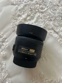 обектив Nikon AF-S DX 35mm f/1.8G