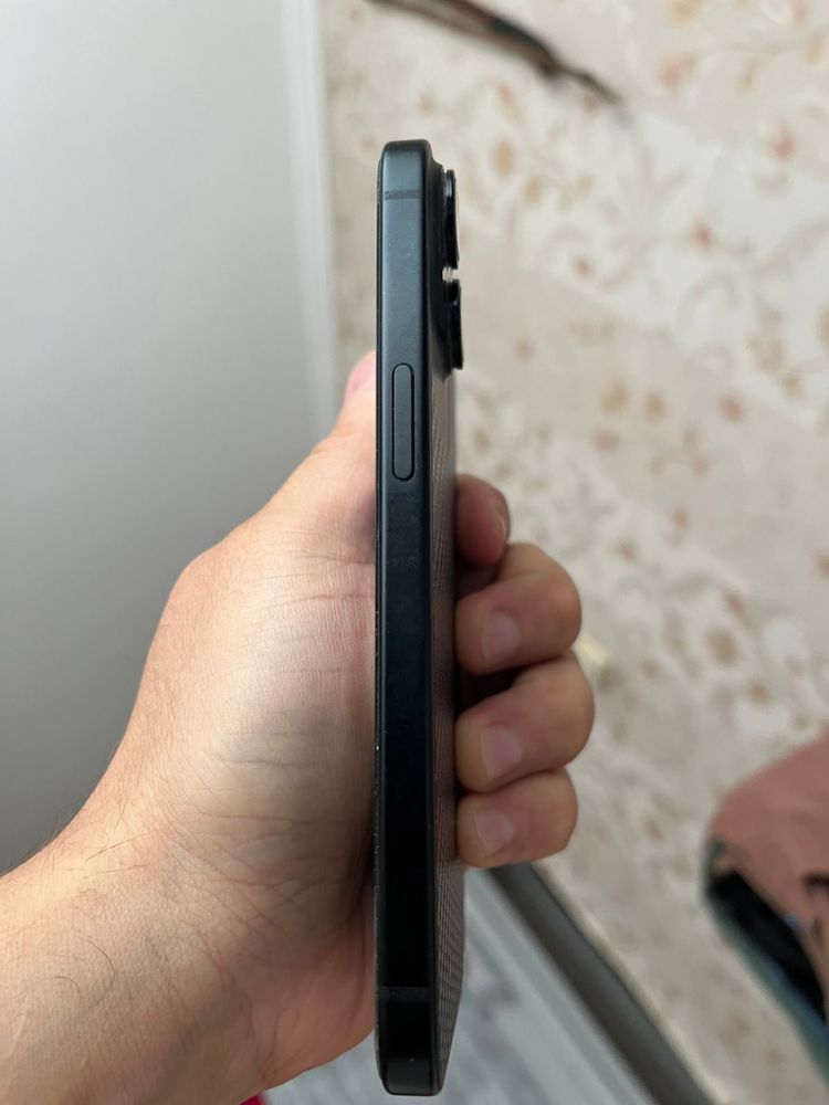 Айфон Iphone 15 128gb в идеальном состоянии 91% аккум
