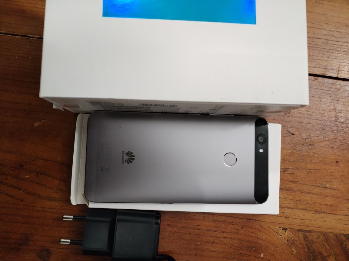 Продавам  Huawei Nova l 11