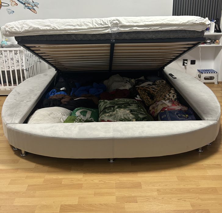 Vand pat matrimonial cu saltea