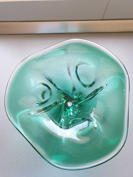Superb centru de masa / fructiera din sticla de Murano