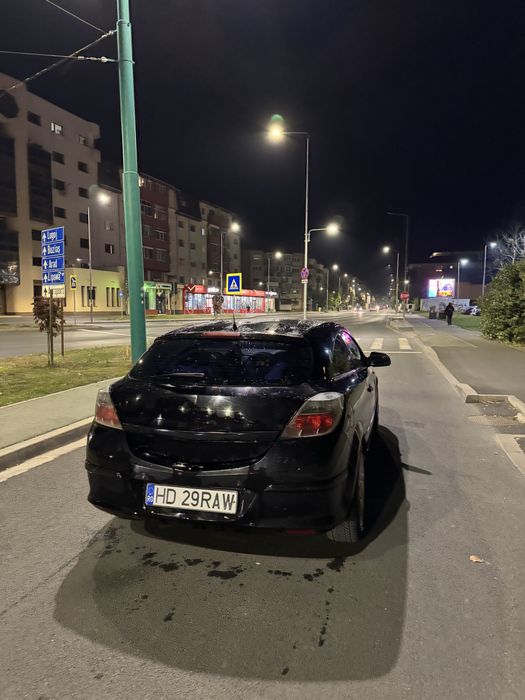 Opel astra H GTC