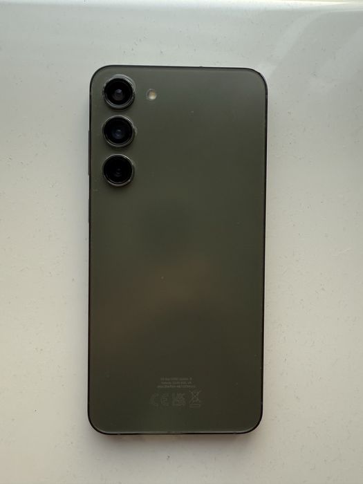 Samsung  S 23 plus impecabil