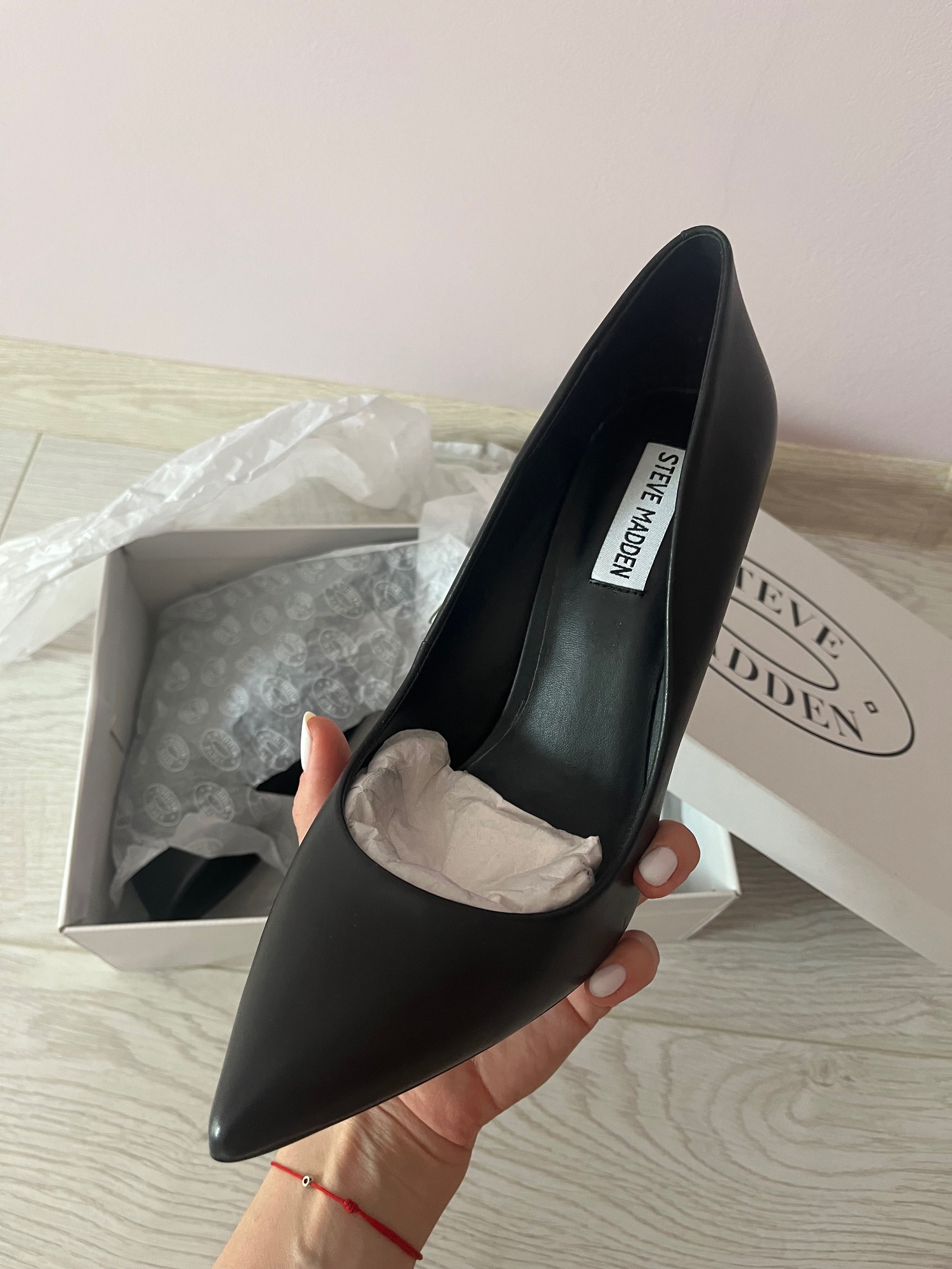 Обувки Естествена Кожа Steve Madden, чисто нови, 40н