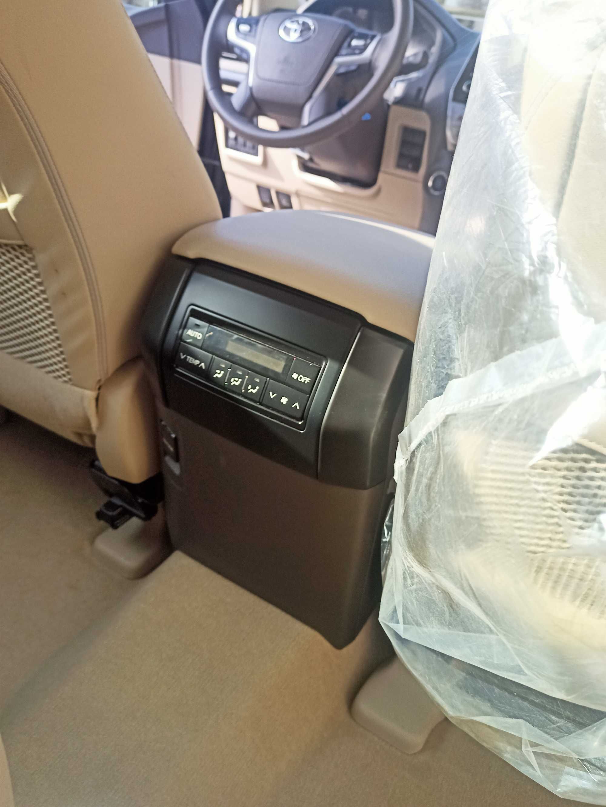 Новый Toyota Land Cruiser PRADO 150 BLACK EDITION диски R 19