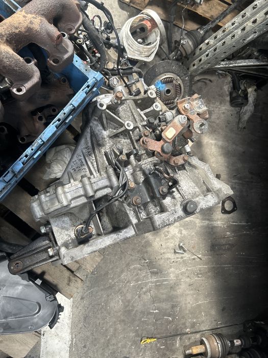 Cutie viteze manuala santa fe 2.2 e4 4x4