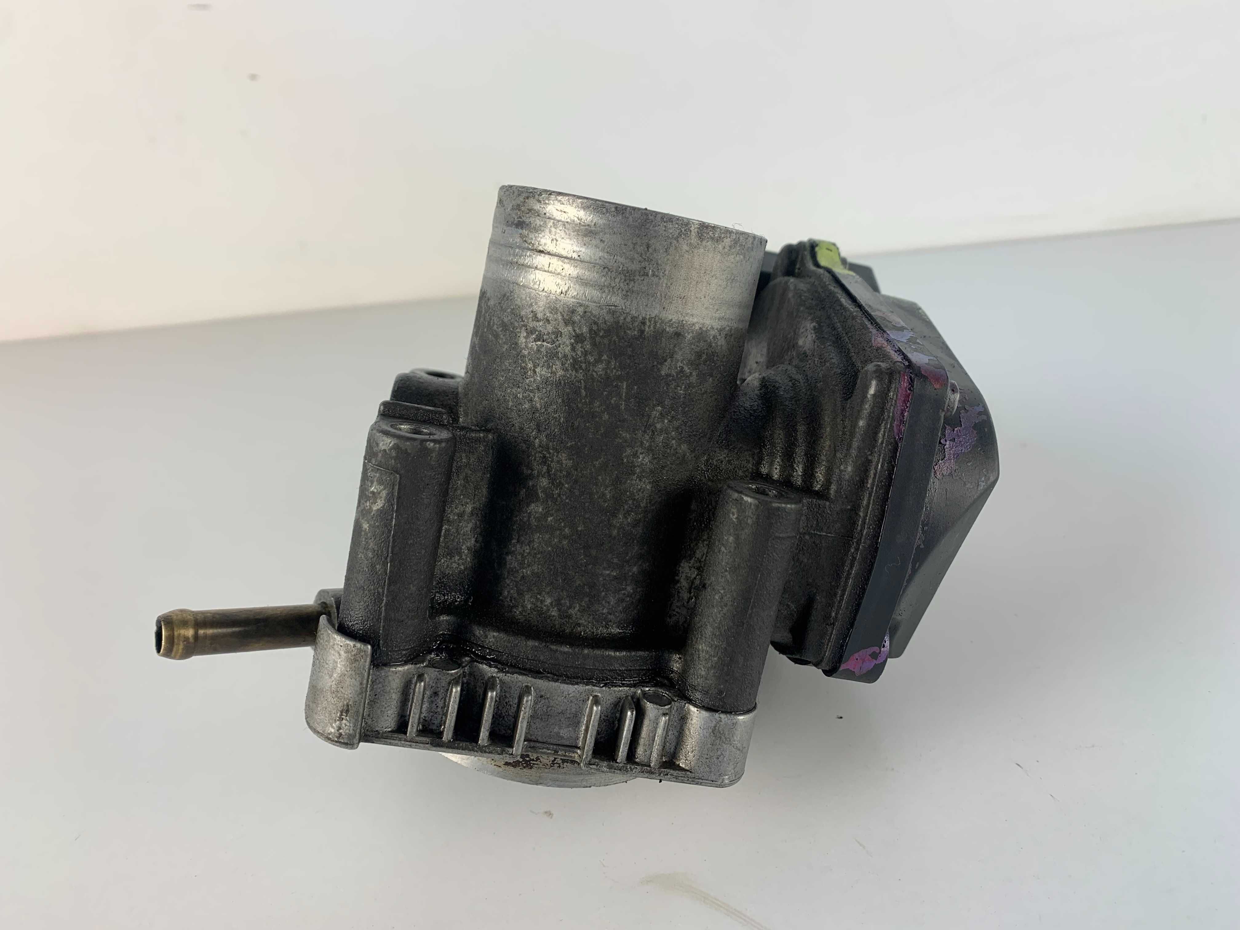Дросел Audi Volkswagen 1.6 101к.с. 1.8 125к.с. 1.8T 150к.с. (94-11)г.