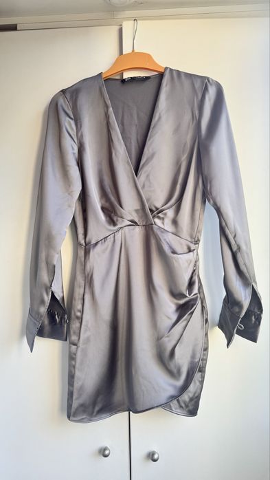 Rochie satin Zara eleganta