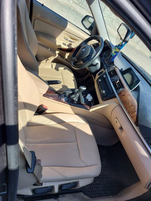 Vând BMW 316 an 2013