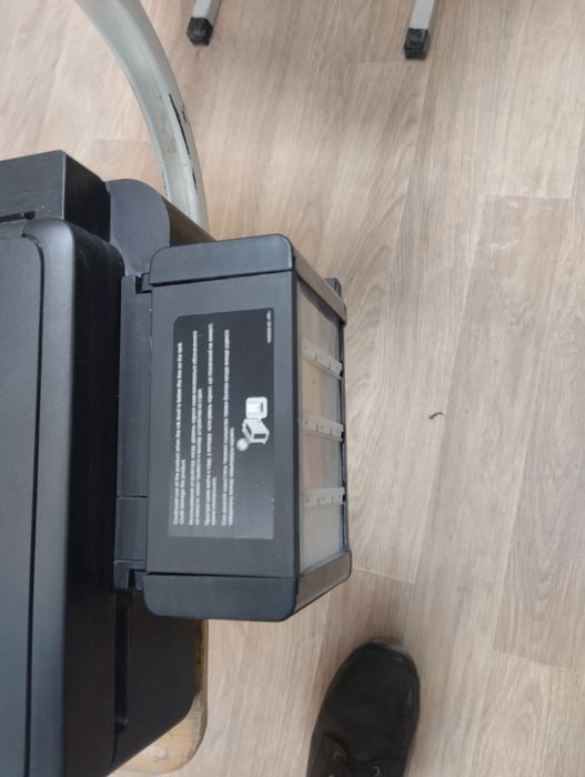 Продаются принтер EPSON L222