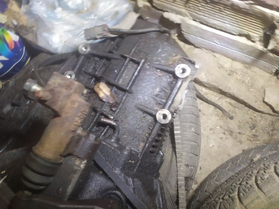 Ръчна скоростна кутия за Nissan Primera P11 2.0td (1996-2002)