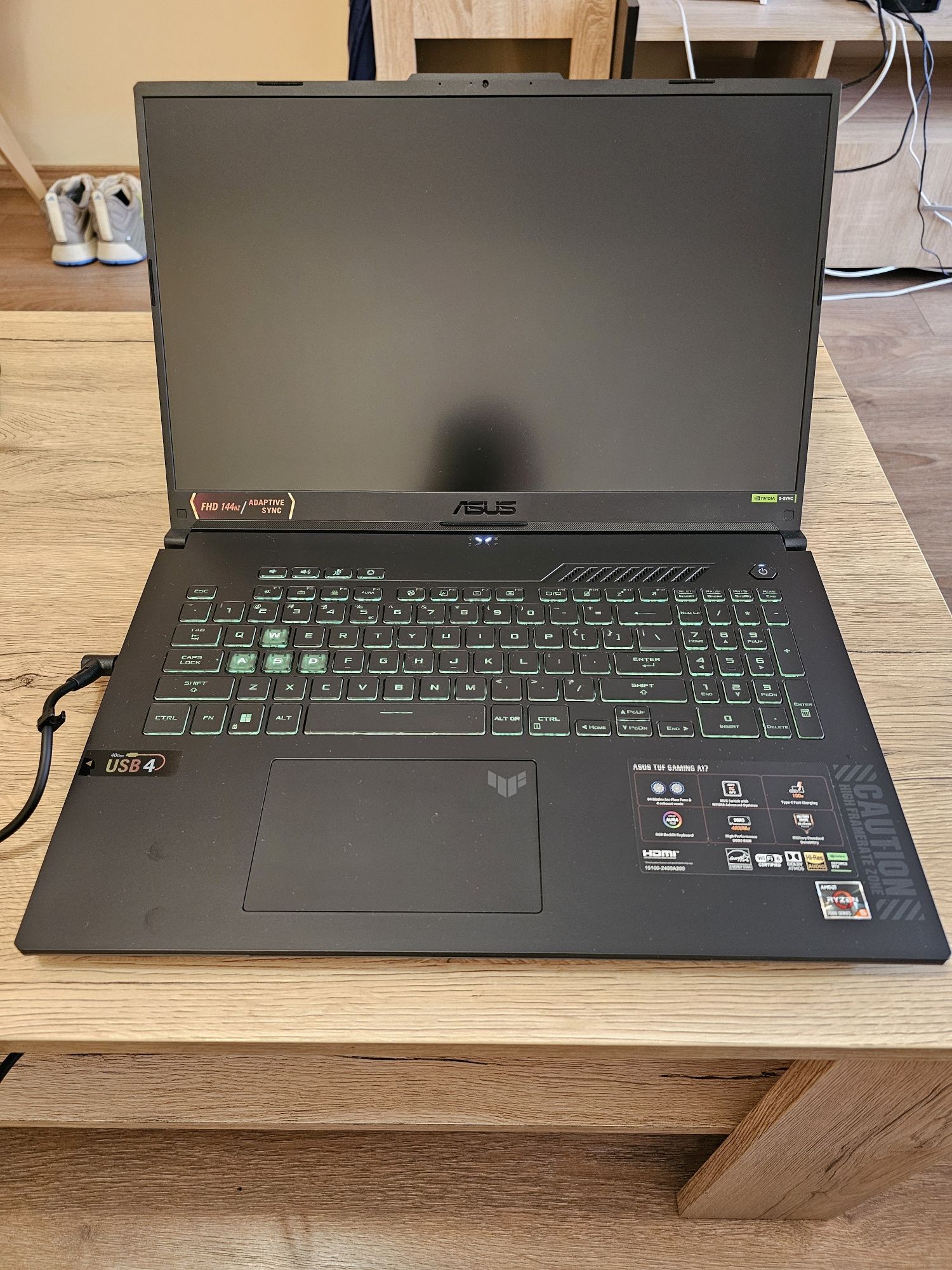 ЧИСТО НОВ ASUS TUF A17 FA707NU с процесор AMD Ryzen™ 5 7535HS до 4.55G