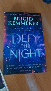 Defy the Night de Brigid Kemmerer