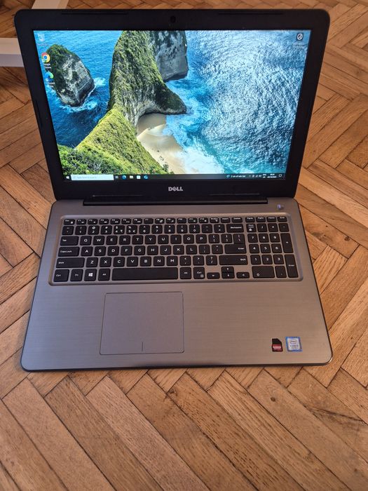 Laptop Dell i5-7th ssd Radeon