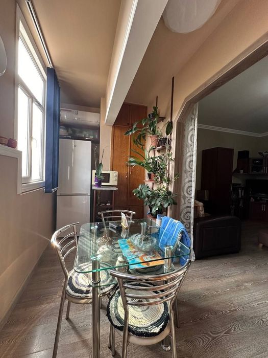 #014 . Срочно продаётся 2 х комнатная . Максим Горький