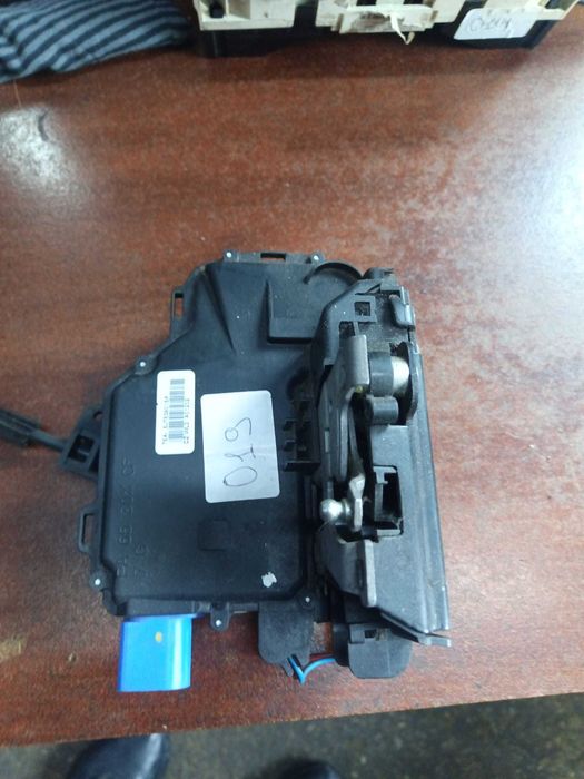 Задна лява брава Шкода (019)