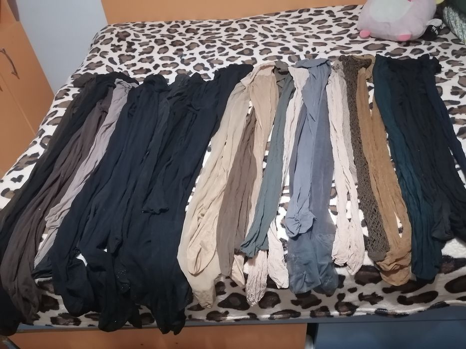 OFERTA : Strampi damă :  50 perechi