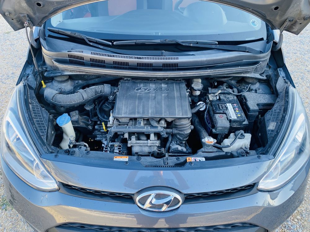 Продавам Hyundai i10