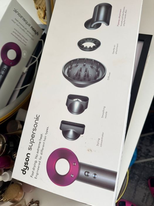 Продам фен Dyson supersonic