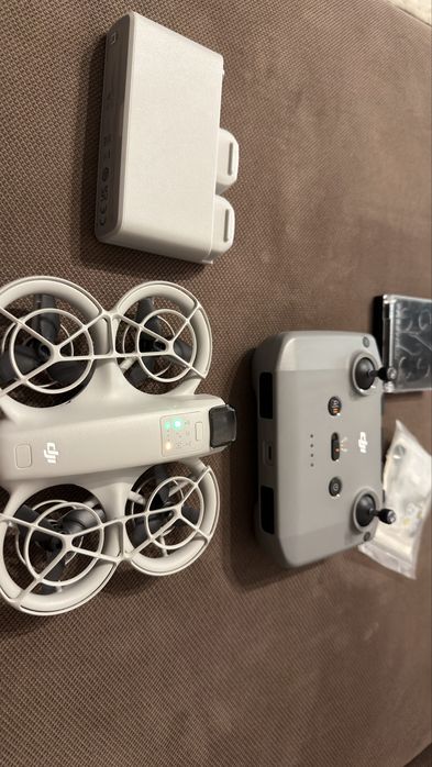 Dji Neo fly more combo + filtre nd + 4 elice.