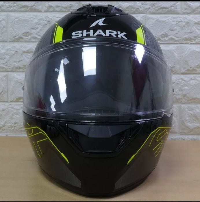 Shark D-Skwal 2 размер XL
XL : 61 - 62