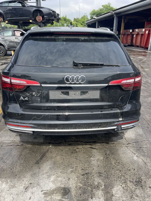 Dezmembrez Audi A4 B9 2.0 diesel