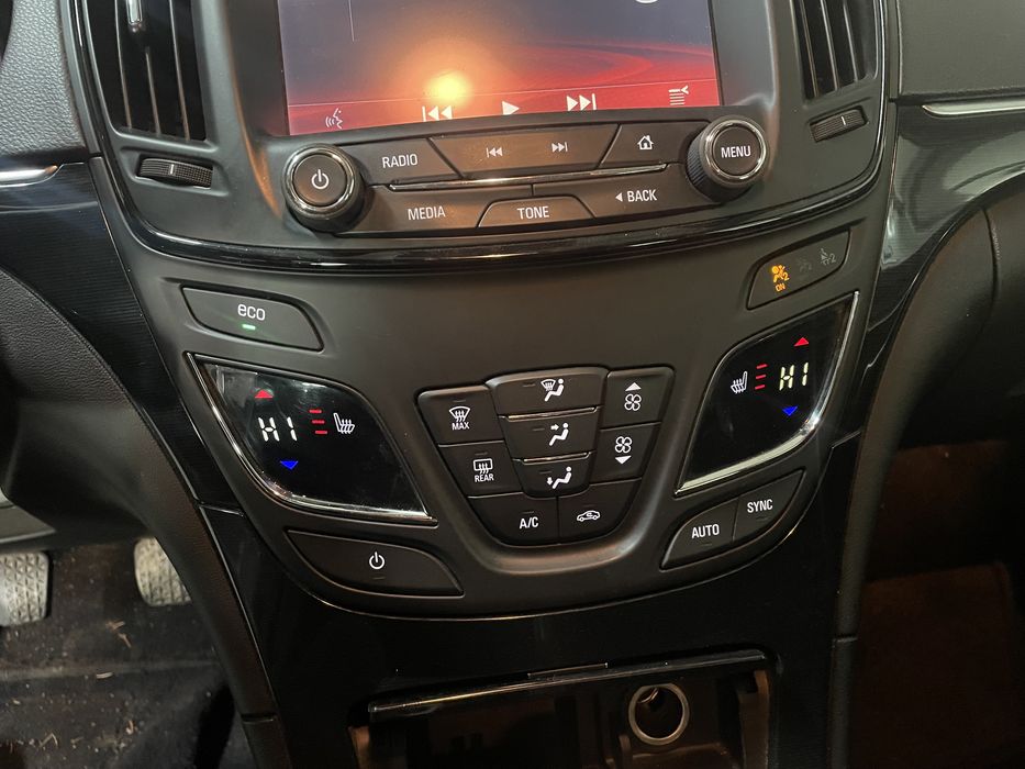 Comanda clima digitala / incalzire in scaune Opel Insignia