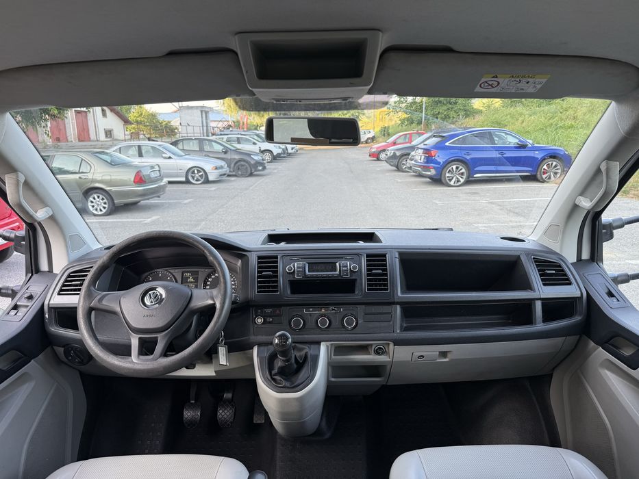 VW Transporter T6 2.0 Tdi cu 6 Locuri si Bena