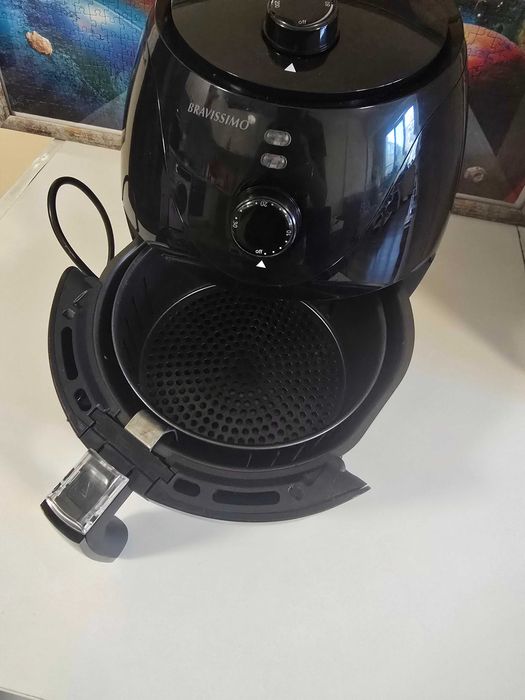 Air fryer 2.6 литра