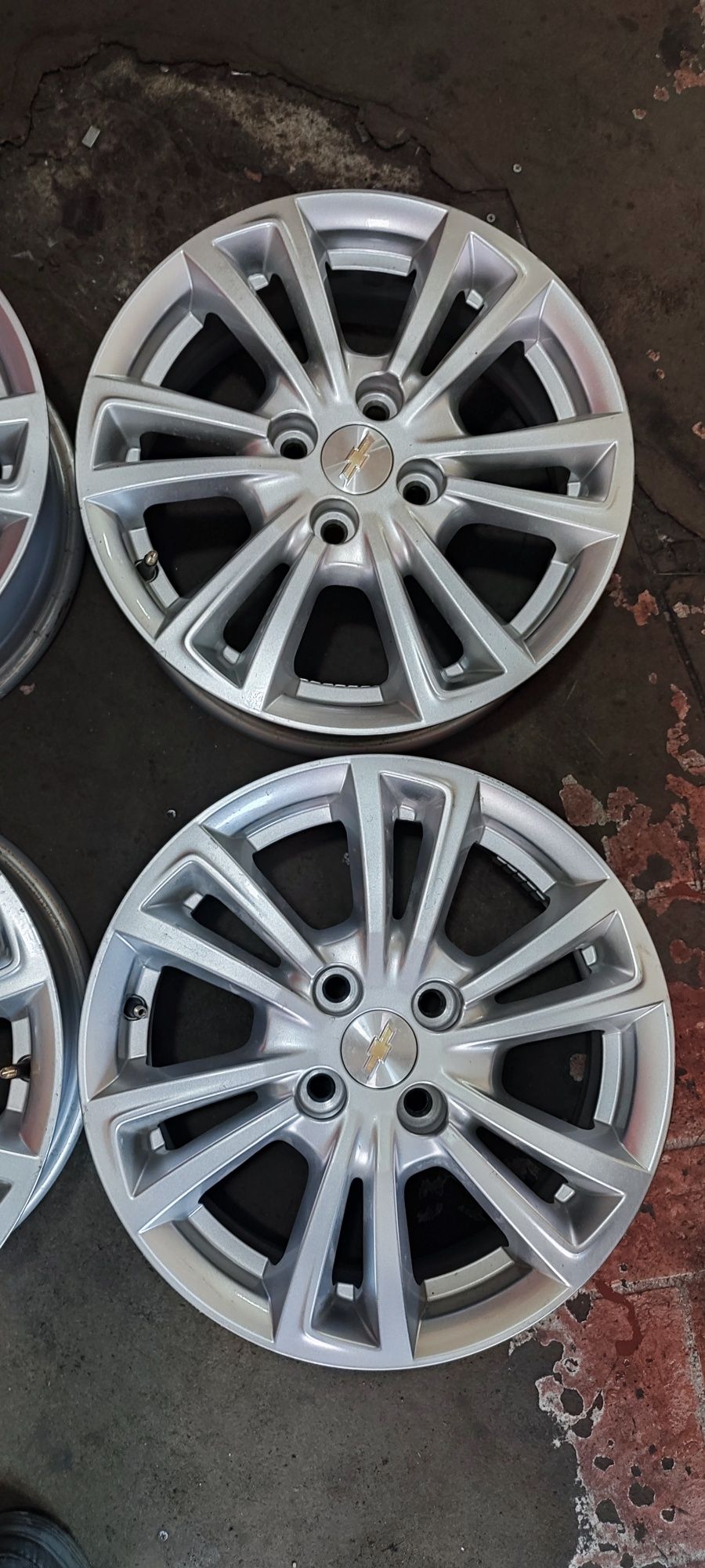 Kobalt radnoy GM R15 diska sotiladi
