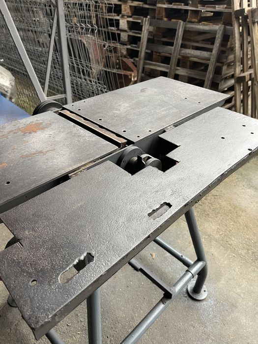 Masa Abric/Circular tamplarie Posibilitate motor nou Garantie/Factur