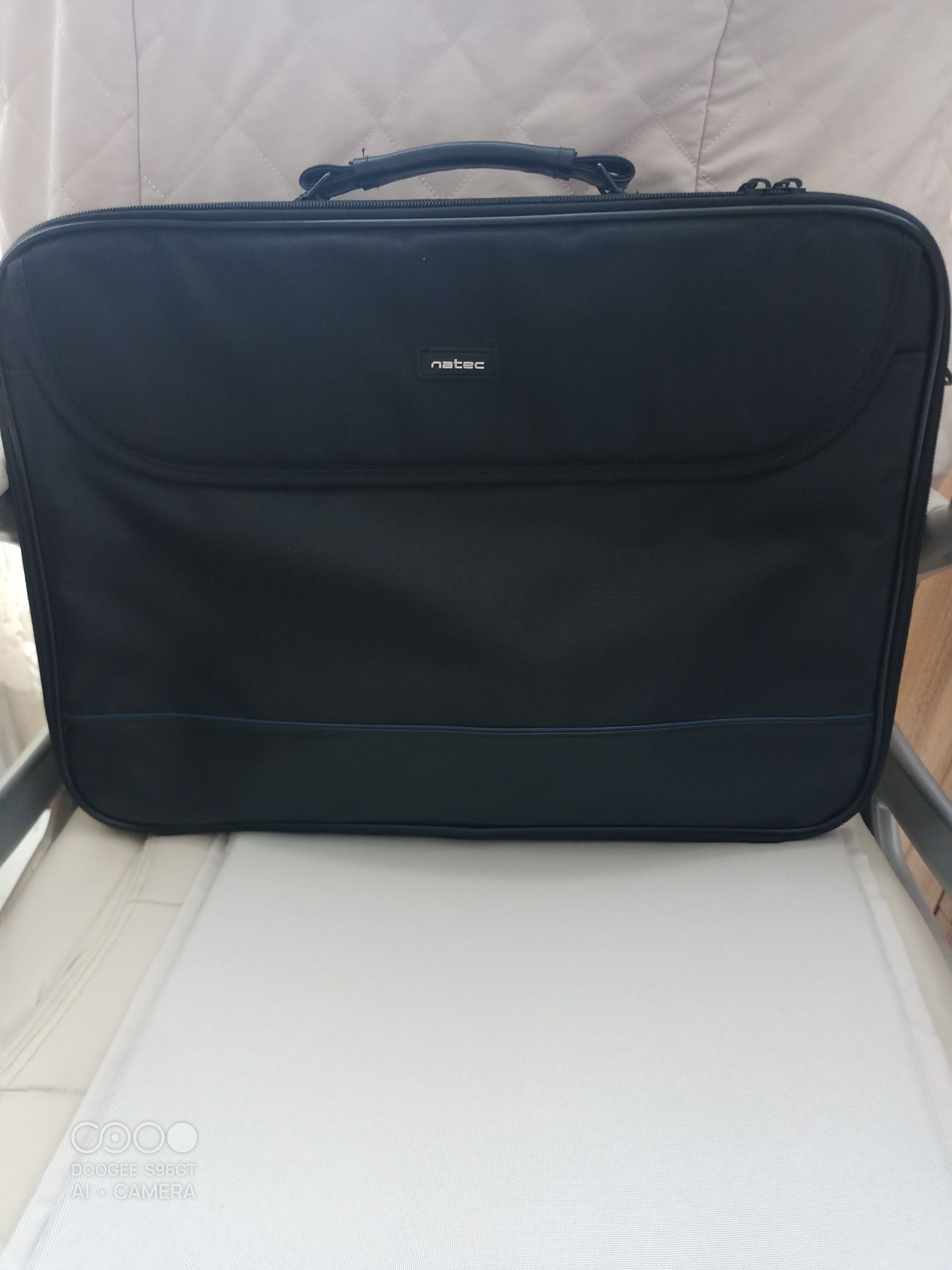 Продавам лаптоп Dell Inspiron 3793- 17,3"
