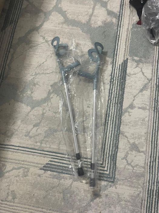 Подлакотник, балдак