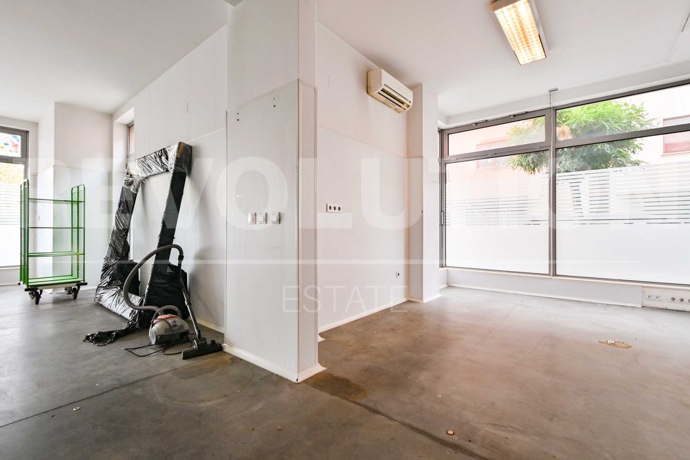 Продава се Магазин в София, Витоша - 170 кв.м за 2206 €/кв.м - Снимка #7